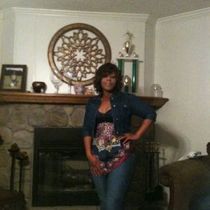 Meet your Posher, Sharon